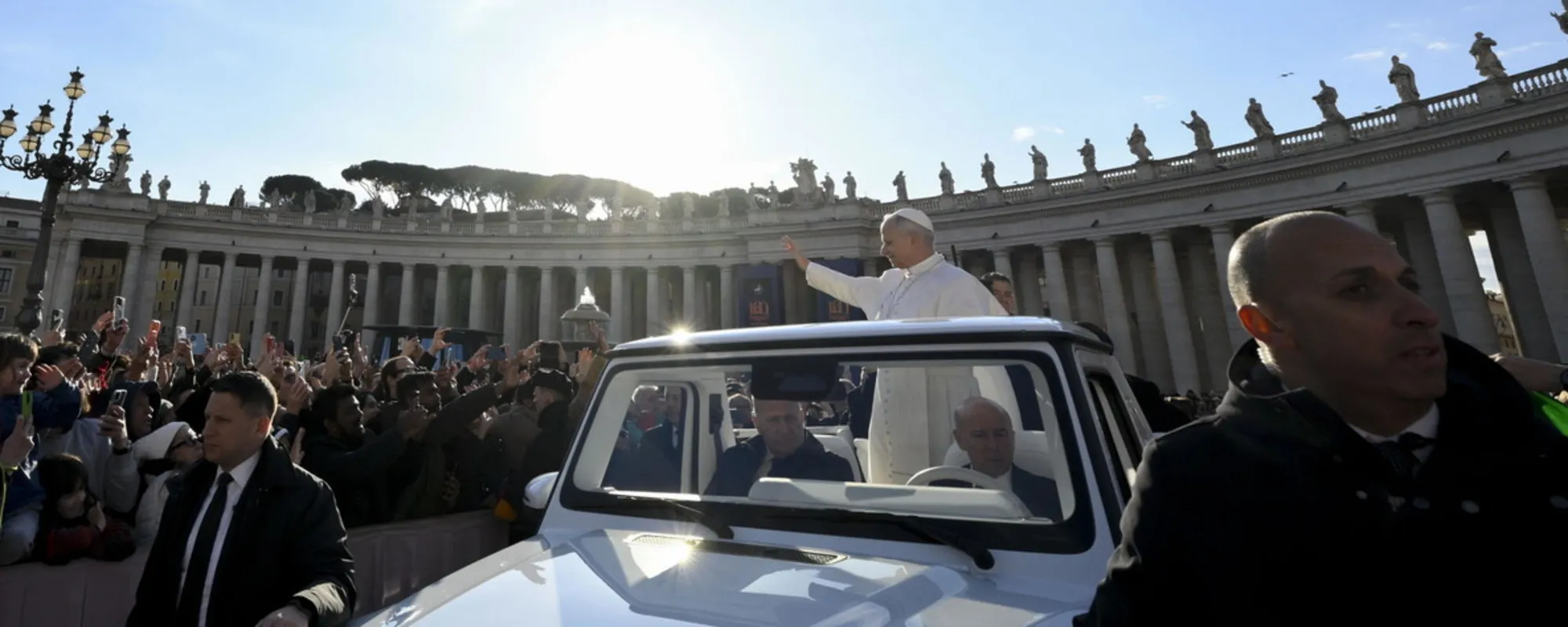 Papa Leone, sorpresa a San Pietro: dove si spinge in papamobile