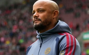 Bayern Monaco, mister Kompany ha un malore durante l'allenamento: trasportato in elicottero in ospedale