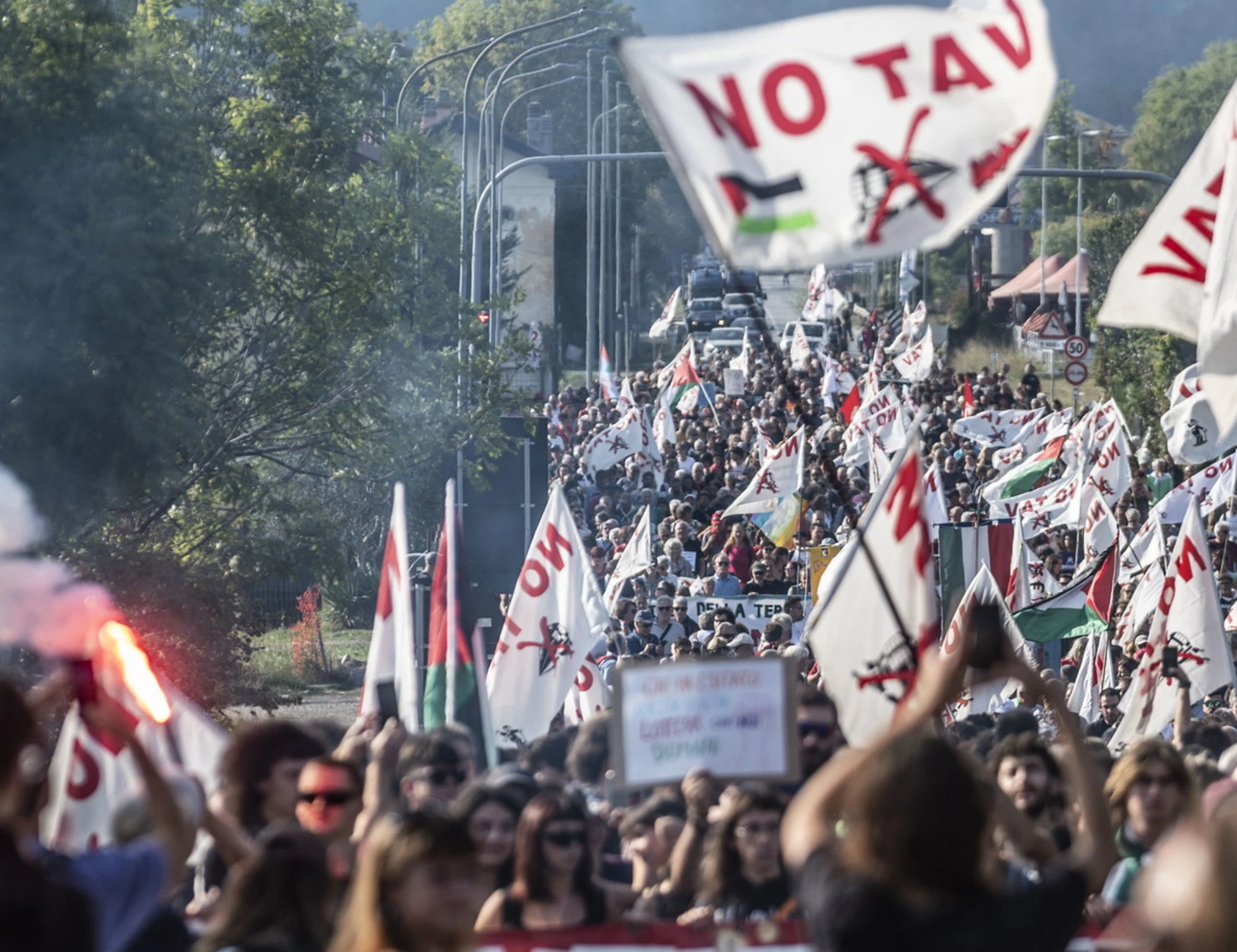 Lo Stato chiede 250.000 euro ai no-Tav