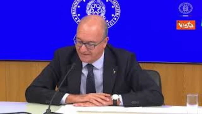 Valditara: Divieto di burqa e niqab a scuola, sanzioni fino a 1000 euro per volto coperto