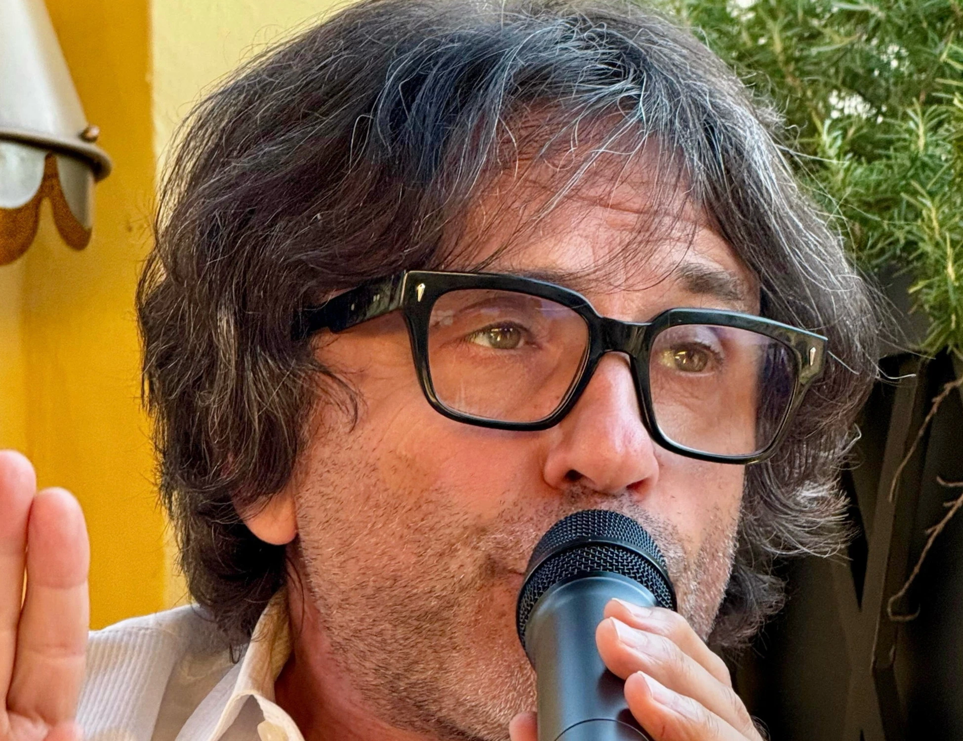 Ballantini: "Trasformista per gioco vorrei tornare a fare satira in Tv"