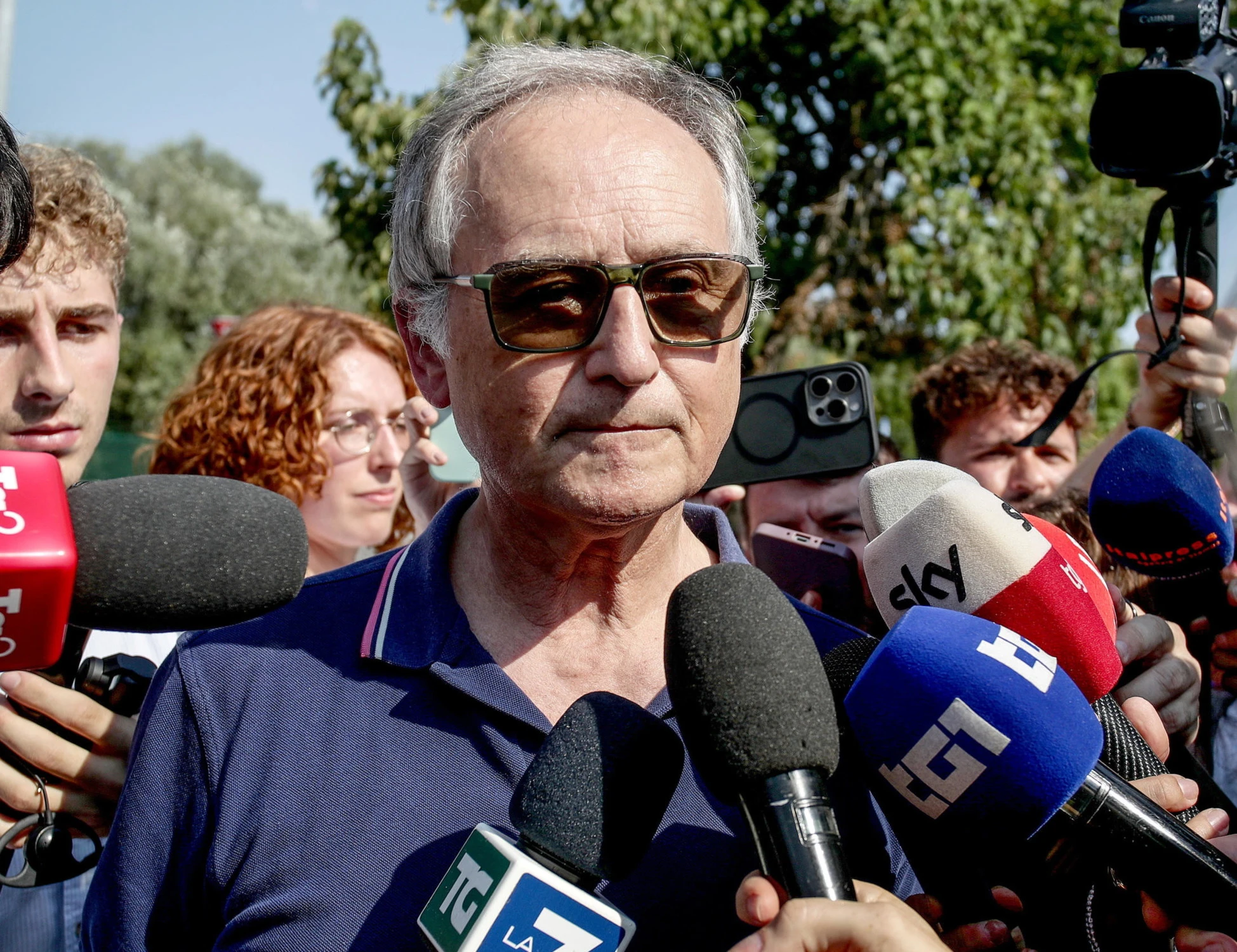 Mario Roggero, doccia gelata: deve restare in carcere