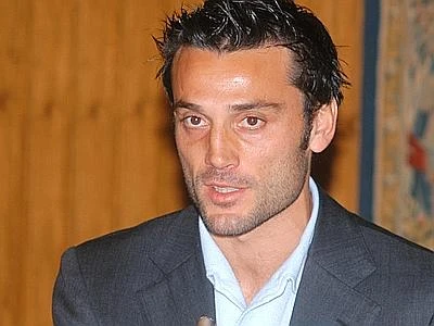 Calcio, Montella vola a Firenze: l'Aeroplanino è il nuovo allenatore dei viola