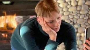 Charlene di Monaco, la foto di famiglia per Natale? Eccola, indizio drammatico: situazione irreversibile