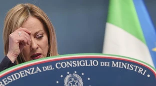 Migranti, smascherata la bufala sulla Meloni: la verità che gela il Pd