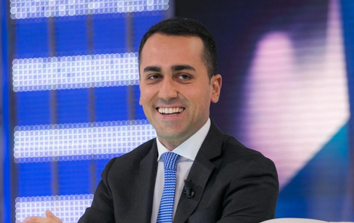 Luigi Di Maio? Silvio Berlusconi detesta lui e i grillini, però li sfrutta: il piano del leader di Forza Italia