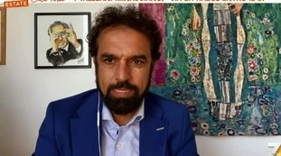 Dino Giarrusso a L'aria che tira: "Contro Conte critiche vergognose e imbarazzanti". E tira fuori il nome di Prodi