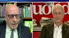 Otto e Mezzo, Alessandro Sallusti ridicolizza Marco Travaglio: "Ancora lì a difendere il disastro epocale di Conte e Arcuri"