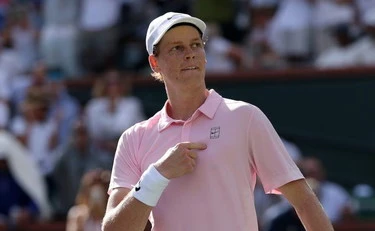 Jannik Sinner, perché ha indicato il cuore: il gesto che spiega tutto