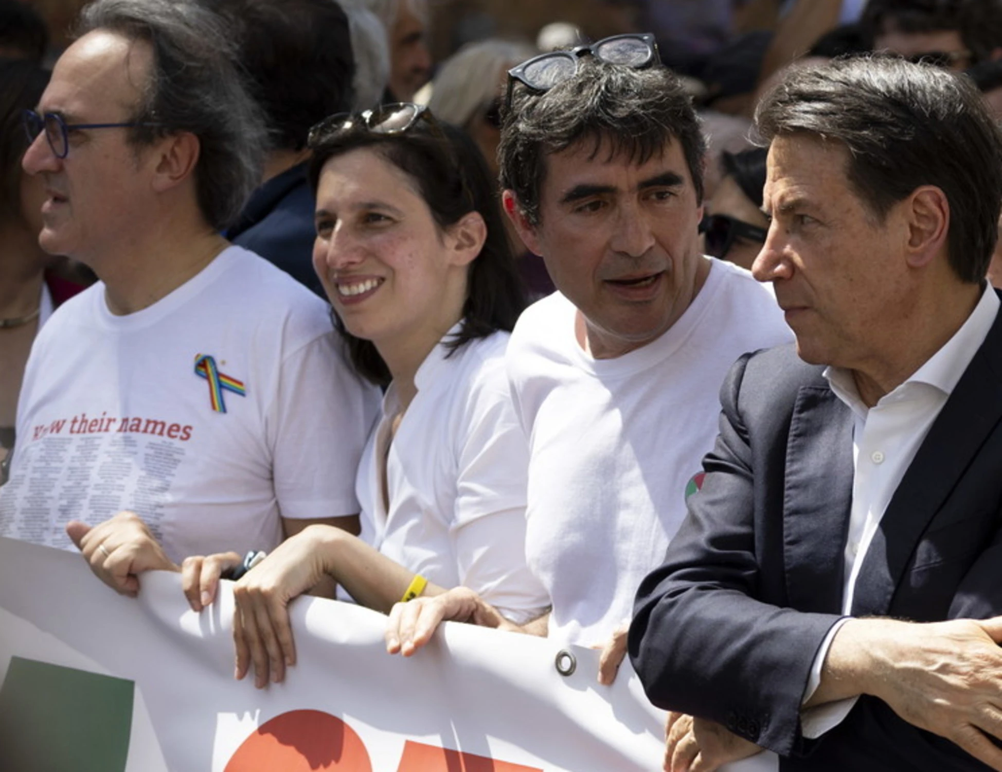Referendum, i media francesi sfottono la sinistra: "Il fallimento è evidente"