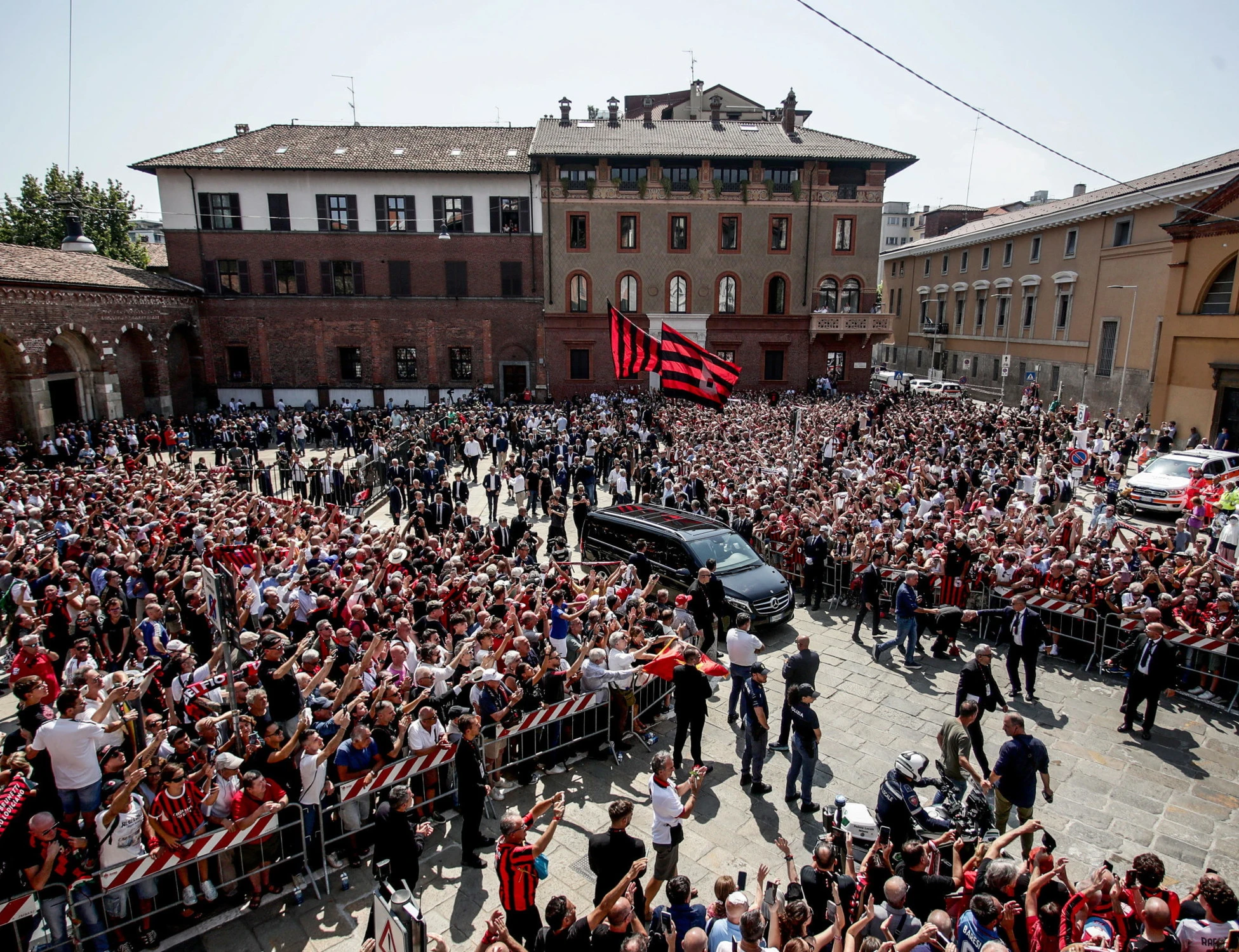 Franco Baresi, assenze pesantissime ai funerali: i nomi, esplode il caso