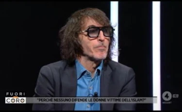 Fuori dal Coro, Cruciani: "Dove sono le femministe che gridano al patriarcato?"
