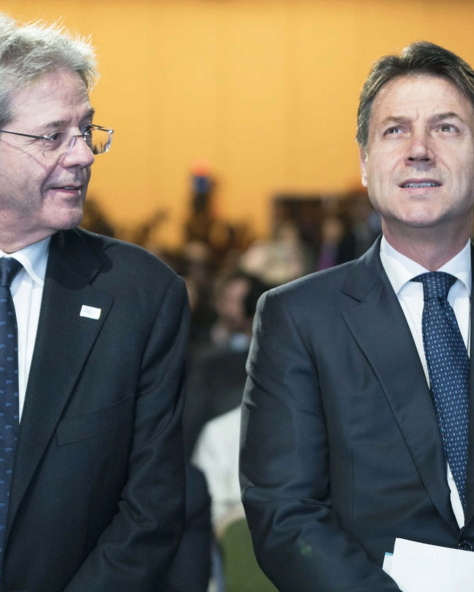 Cpi, migranti e "crimini contro l'umanità": nel mirino anche Giuseppe Conte e Gentiloni