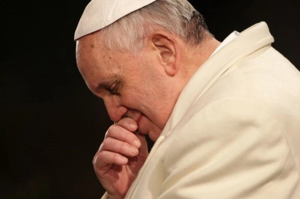 Quelle frasi a Papa Francesco: "Ancora non ti hanno ammazzato?"