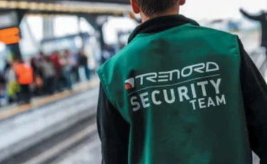 Arcore, orrore sul treno: ragazza massacrata "a caso" da un africano