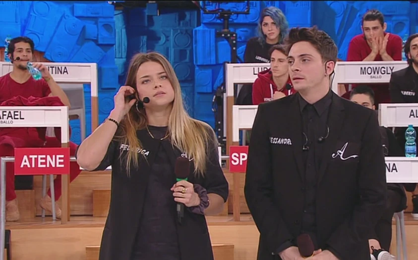 Amici 2019, Federica scoppia e ammette il passato difficile: "Ne ho viste di tutti i colori"
