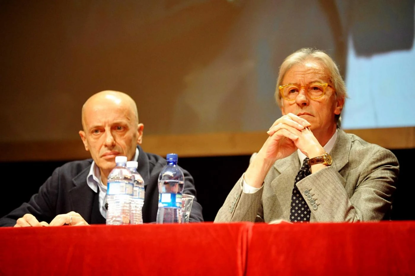 Feltri, scandalo italiano: "Sallusti in galera, i giudici non pagano un'ostia. Quegli idioti dei politici..."