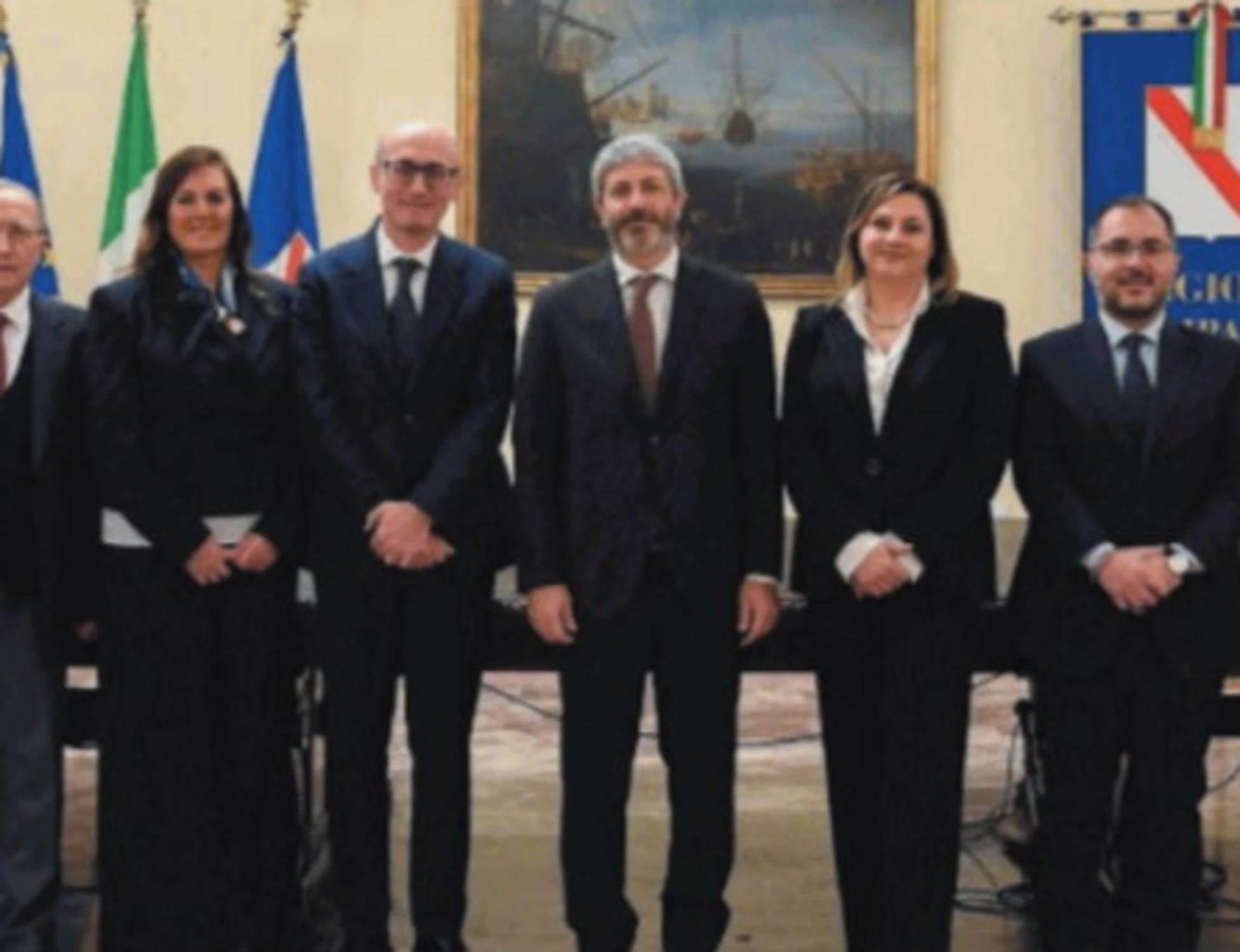 Nel Pd di Elly Schlein spariscono le donne: la foto che imbarazza i dem