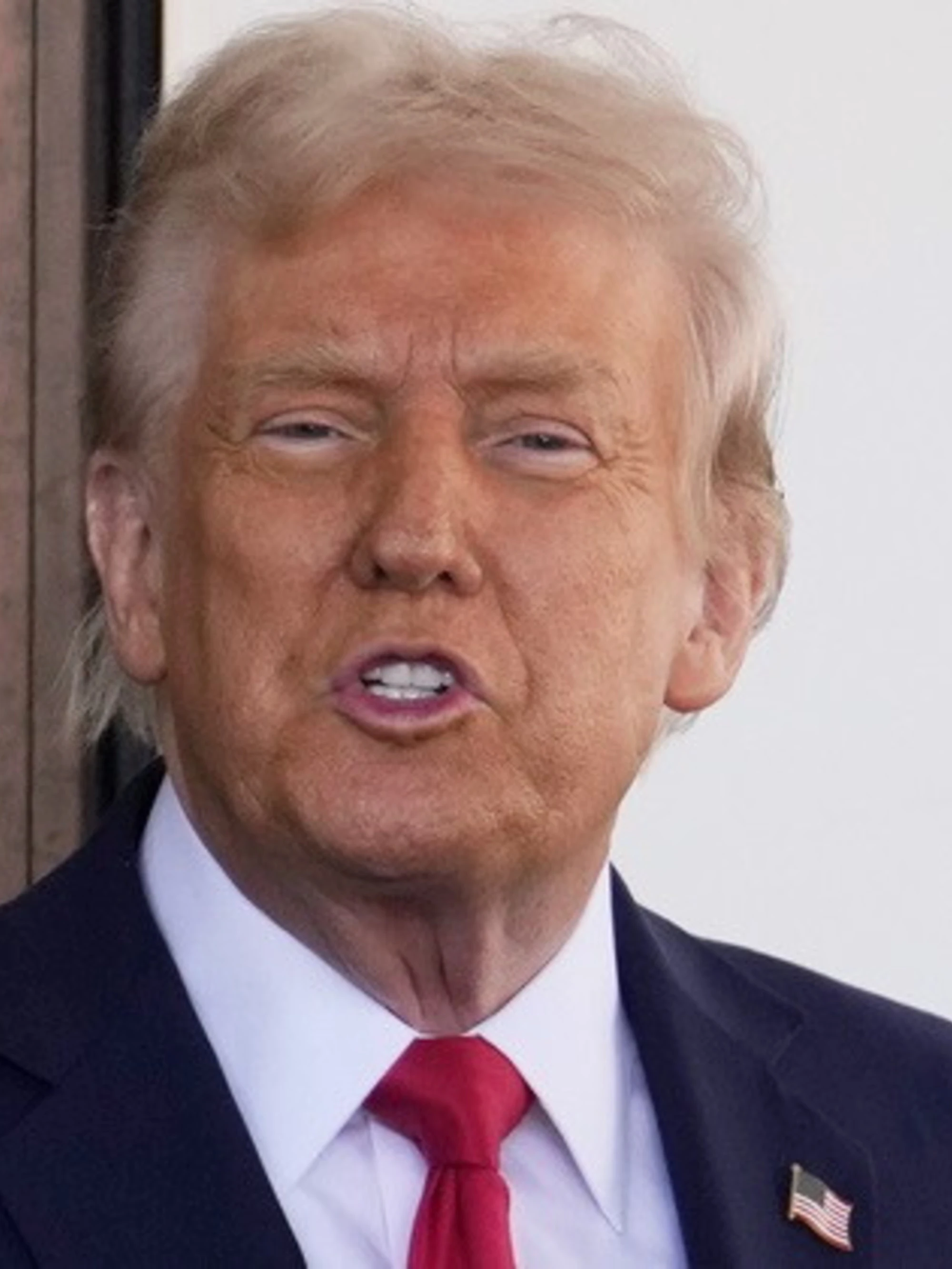 Dareste il Nobel per la Pace a Trump?
