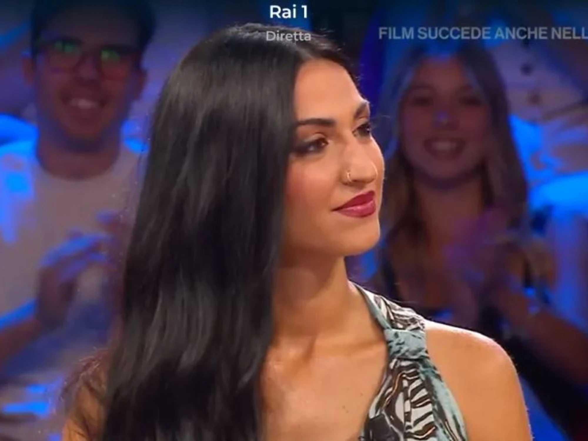 Affari Tuoi, Marianna travolta dopo i titoli di coda: "Ma prendili al volo"