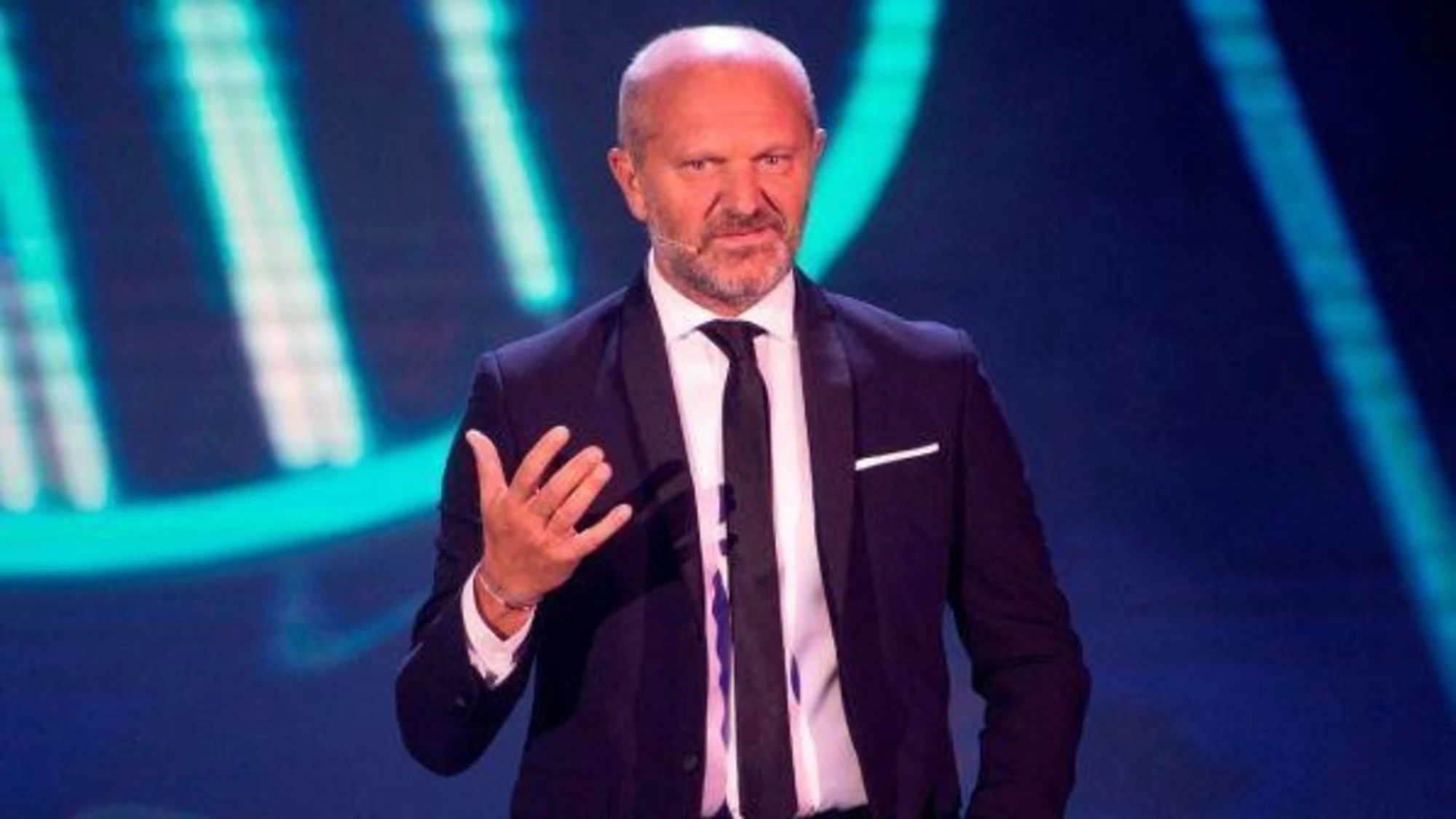 Pucci non va a Sanremo: è censura rossa?