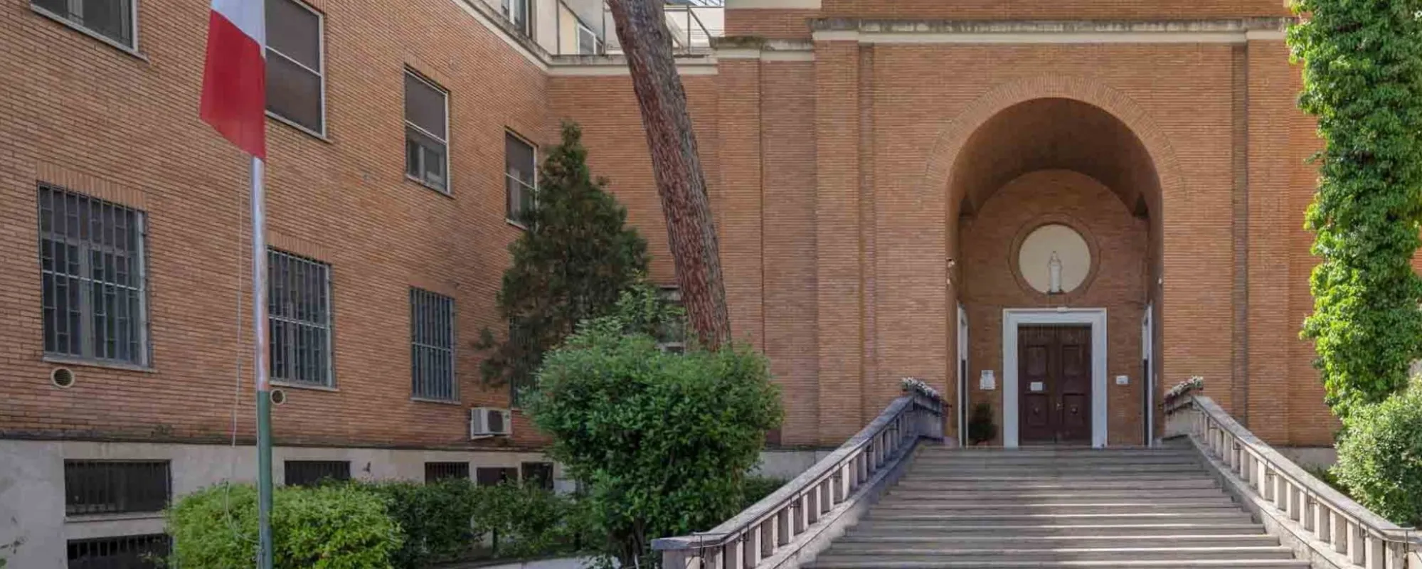 Il Sant'Alessio affonda? Il "Domani dà la colpa alla destra