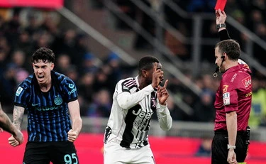 Inter-Juve, i nerazzurri vincono 3 a 2: bufera clamorosa sul rosso a Kalulu