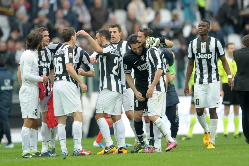 Juventus sempre più scudettoNapoli ko, sotto di 9 punti