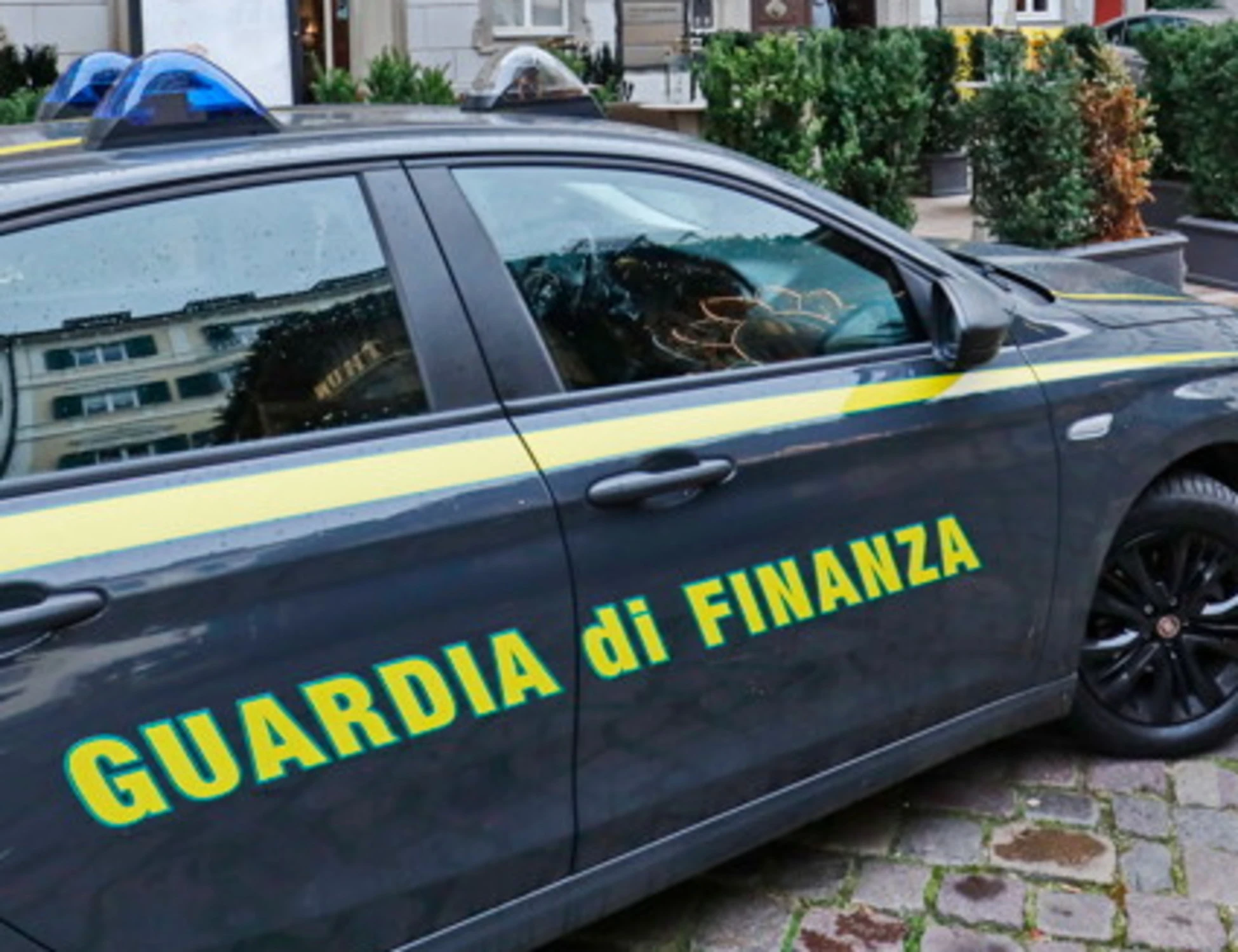 Roma, corruzione per la manutenzione delle strade: 5 arresti