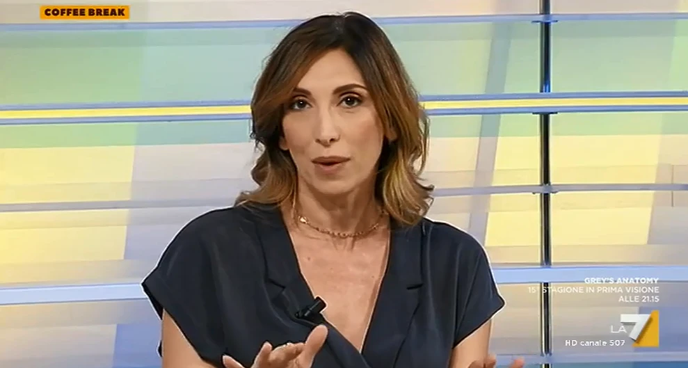 Coffee Break, Laura Tecce sulla Boldrini: "Offese sui social? Non possiamo negare che ci abbia messo del suo"