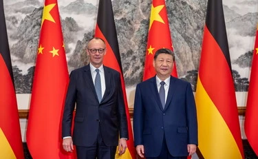 Merz sull'orlo della crisi di governo: terremoto in Germania, l'ombra della Cina