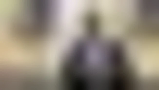 1049x576