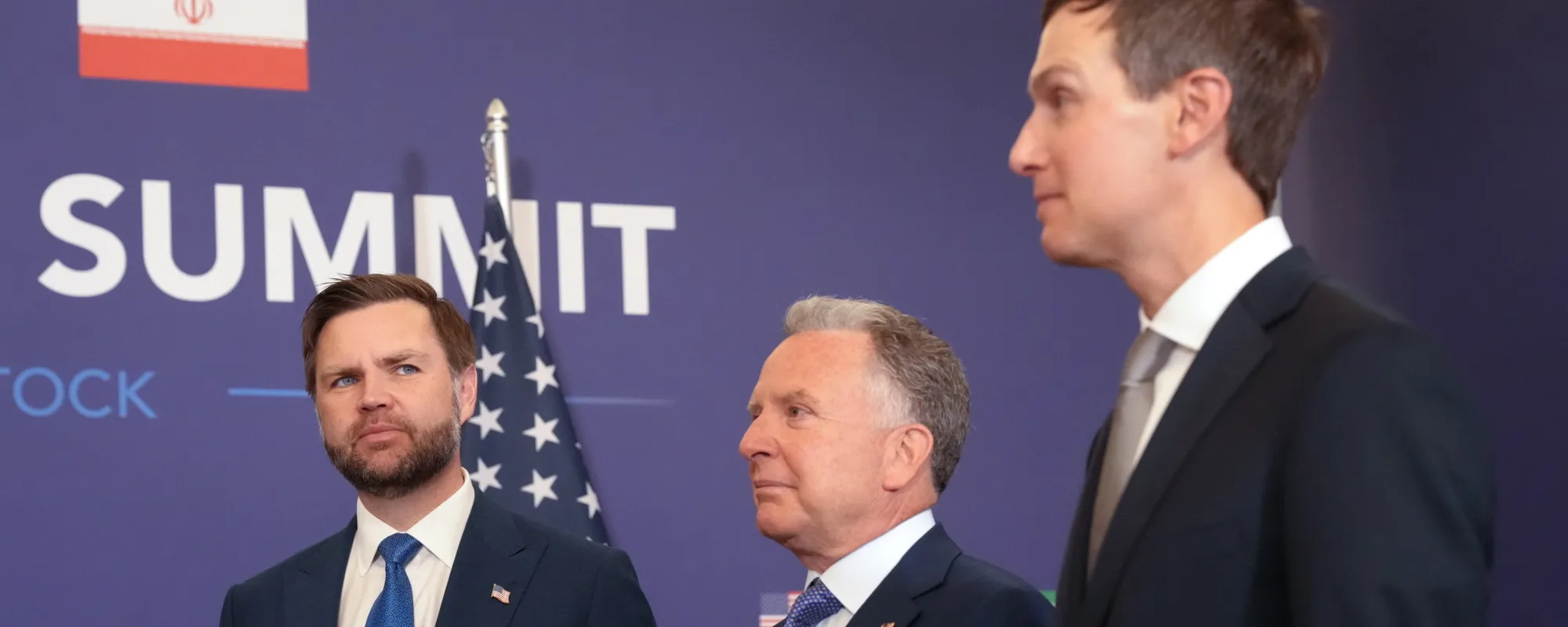 "Li distruggiamo". Trump minaccia  e Ghalibaf risponde: "Attenti"