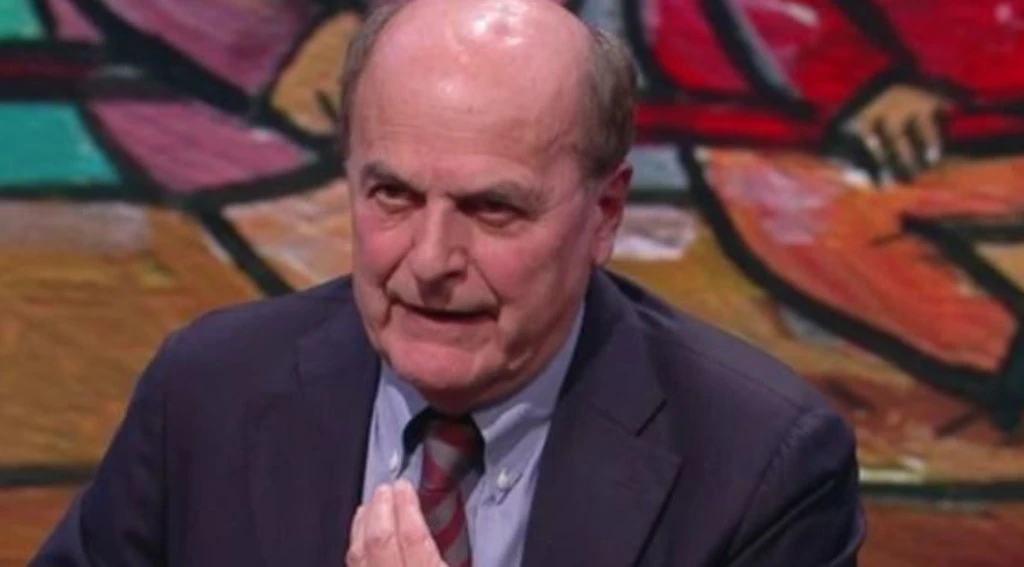 Di Martedì, Pier Luigi Bersani e il veleno sulla Meloni: "Usa argomenti da manganello"