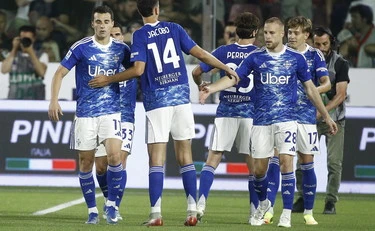 https://media.liberoquotidiano.it/bWf8Ea-r-w-zWiohLxFX3tP1Ph2FSRpbyR0LtQEMJeE/width:800/quality:90/aW1hZ2VzLzIwMjYvMDUvMjUvMTQxNzAwNjA3LWUzN2FhYjM1LTVkMDItNGVhZi05MzQ3LWRmY2VlZjM5ZjQzOC5qcGc.webp