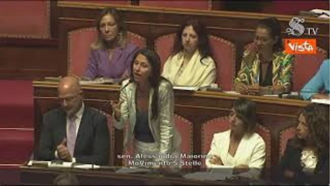 https://media.liberoquotidiano.it/bYxY1BY53B53dn87wEqpJZuPC4sP8cz5d6bv4haU5Y0/width:800/quality:90/aW1hZ2VzLzIwMjUvMDkvMTEvMTMxODIyOTYyLTcxY2M1MDhjLWQ3OTMtNDE0OC1hNTRjLWMyNWZjYmFhZDljNi5qcGc.webp