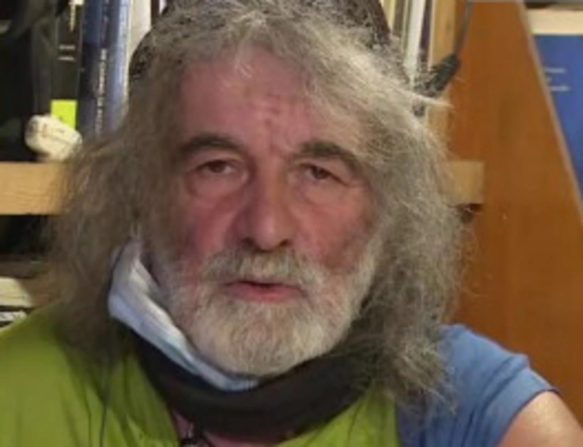 Mauro Corona querelato da De Laurentiis: "600mila euro? Andrò in galera"