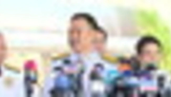 Thailandia verso nuove elezioni mentre si cerca intesa con Cambogia