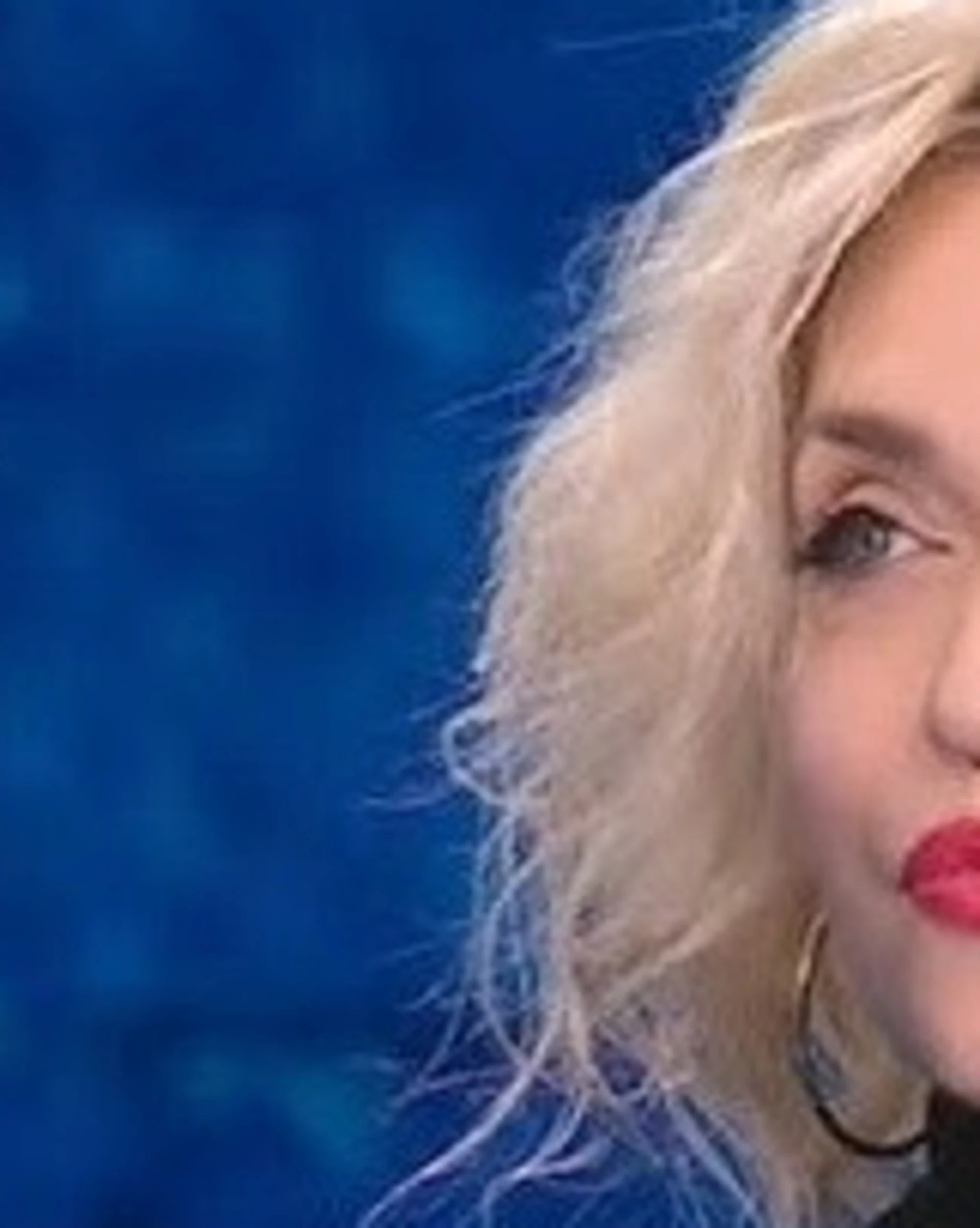 Paola Barale, il sogno proibito: "Alto 1,90, nero, bellissimo"