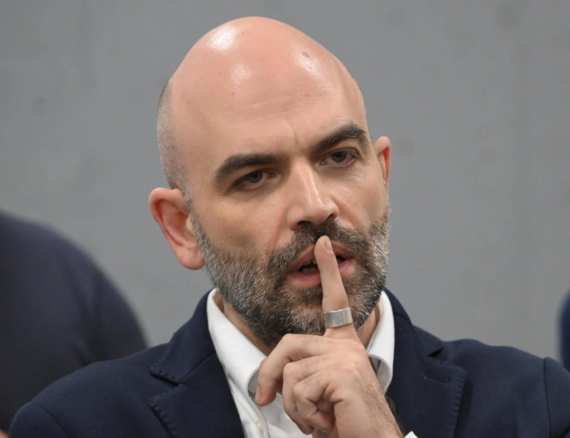 Gaza, ebrei rossi contro Israele: spunta anche Roberto Saviano