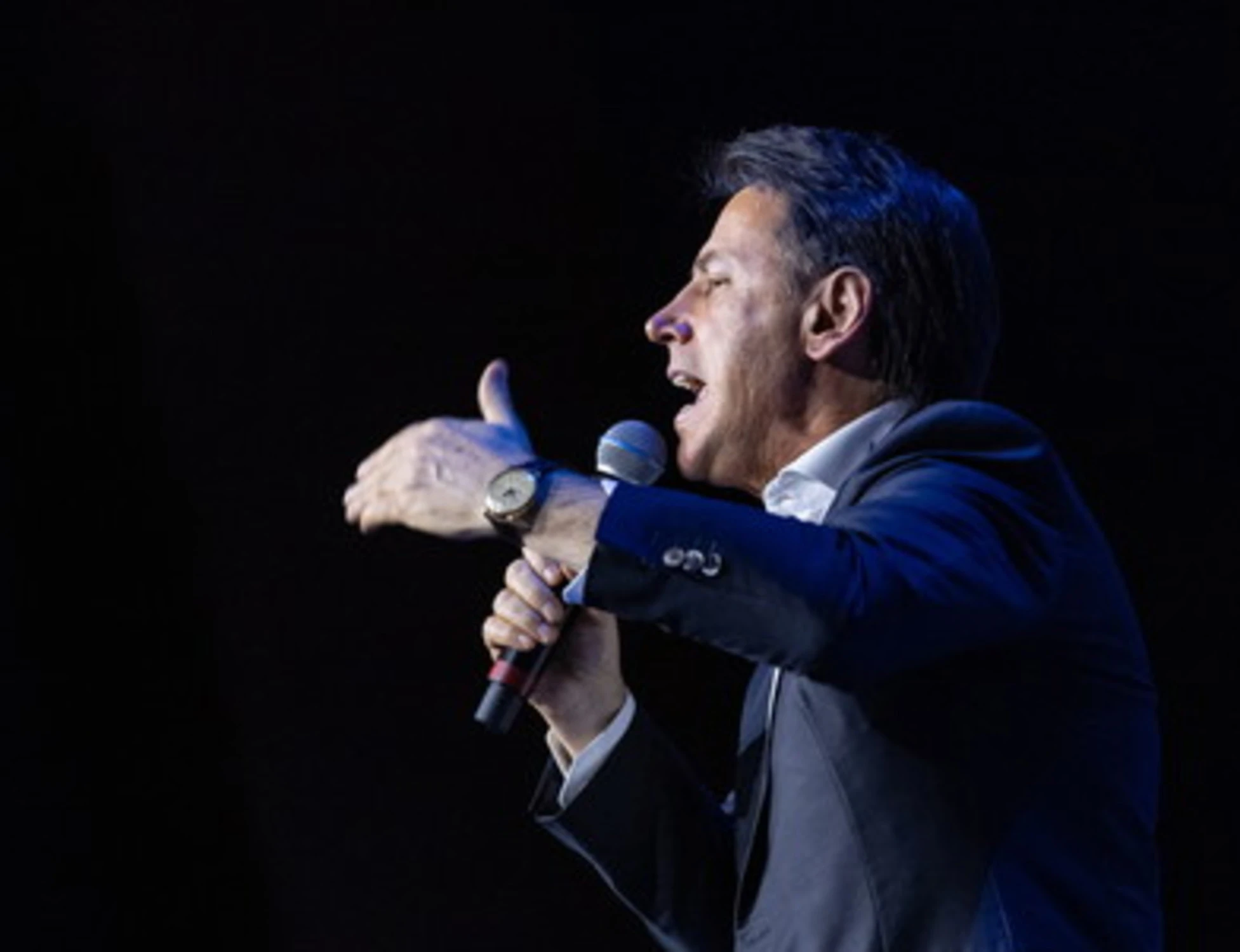 Giuseppe Conte, "una nuova primavera": la mossa per guadagnare un pugno di voti