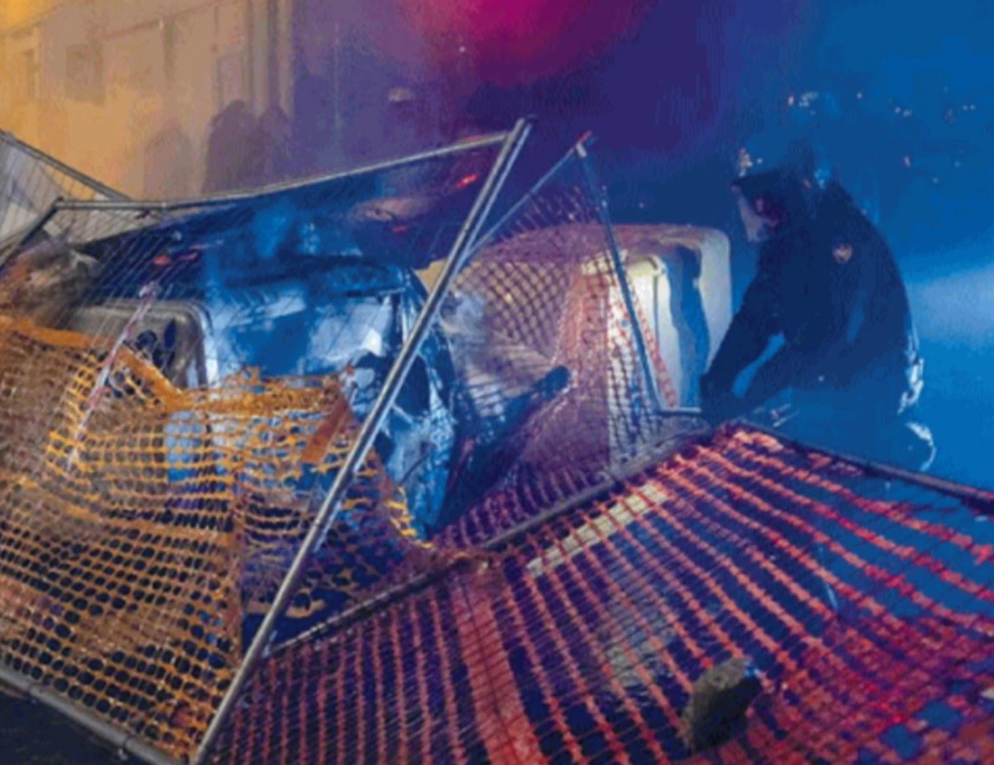 Bologna, "agguato paramilitare": centri sociali, cos'è successo davvero