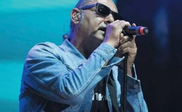 Luca Carboni si esalta ancora: più che un concerto