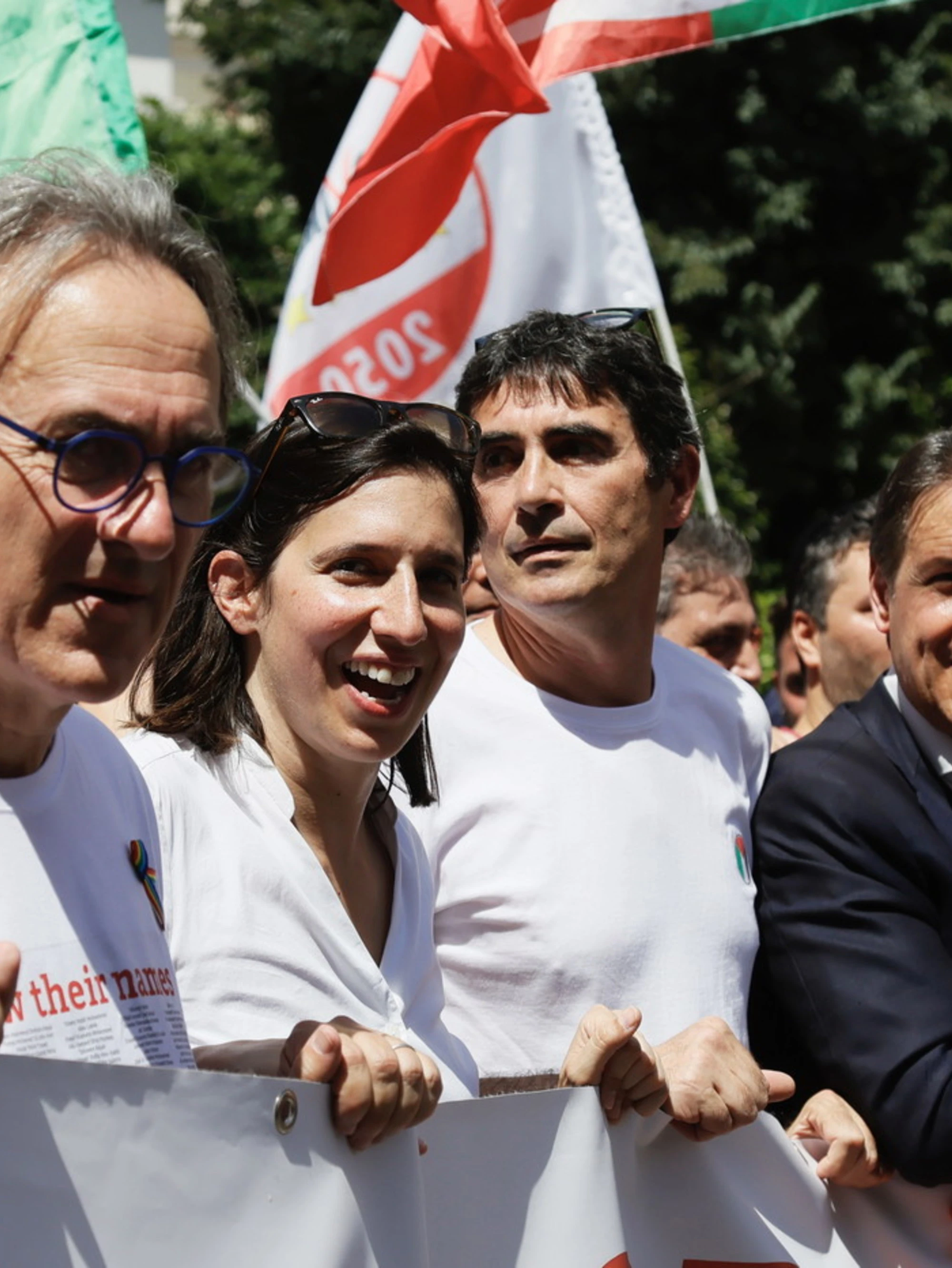 Pd-M5s-Avs, la mozione contro Israele