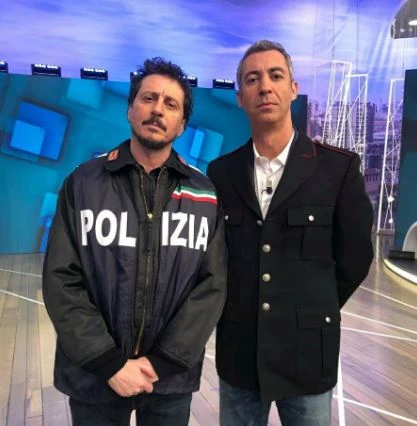Enrico Mentana contro Luca e Paolo: "A chi parla di censura M5s in Rai rido in faccia". Il video della prova