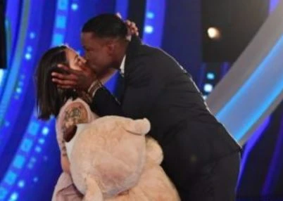 Serena Rutelli, dopo il Grande Fratello l&apos;annuncio doloroso: &quot;Con Alessandro è finita da tempo&quot;