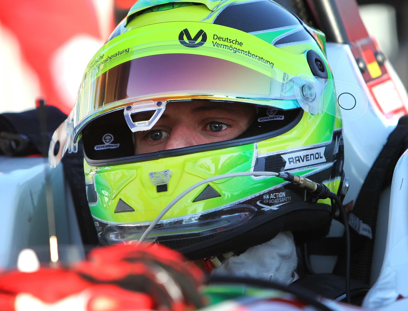 Mick Schumacher sulla Ferrari F1 13 anni dopo papà Michael