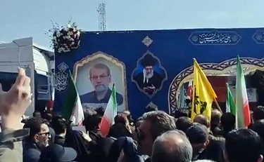 Iran, la guerra nel Golfo in diretta: Teheran allo sbando, "nuova banconota da 10 milioni"