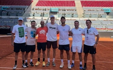 Jannik Sinner, 80 minuti sotto al sole: scelta estrema per il colpaccio