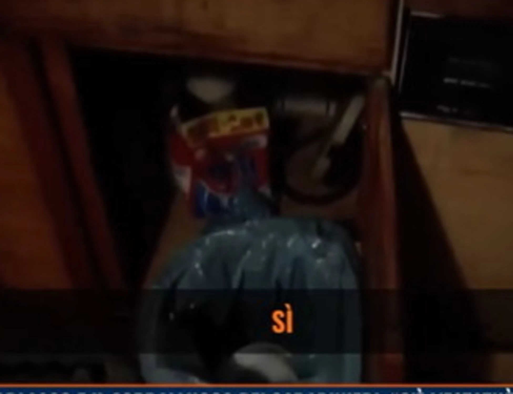 Garlasco, video-choc in casa di Chiara Poggi: "Il sussurro dell'agente scatena sospetti terribili"